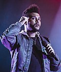 https://upload.wikimedia.org/wikipedia/commons/thumb/f/f7/The_Weeknd_August_2017.jpg/120px-The_Weeknd_August_2017.jpg